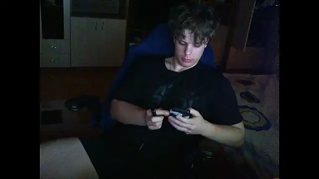 GymGuy0505 online show from February 3, 2026, 1:05 pm