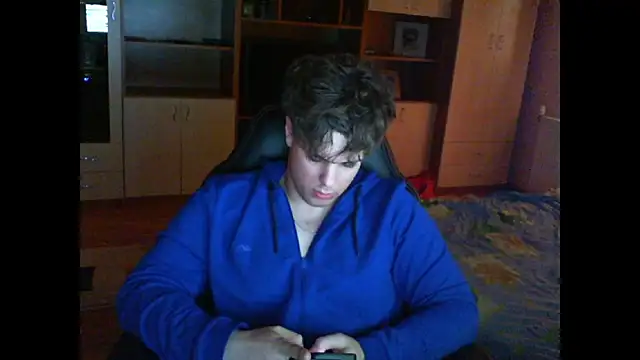 GymGuy0505 online show from March 19, 2026, 7:34 am