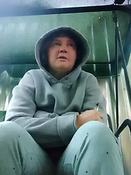 milfstress online show from September 20, 2025, 3:51 am