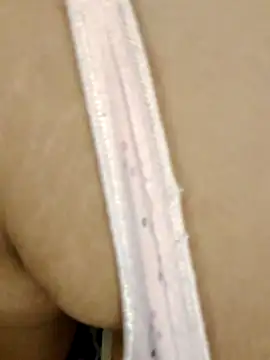 nosrat014 online show from April 10, 2026, 1:44 am