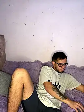 Snapshot of DavidNyx chatting on January 13, 2026, 2:44 pm DavidNyx online show from January 13, 2026, 2:44 pm