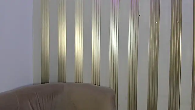 amber  moon  online show from January 15, 2026, 11:37 am