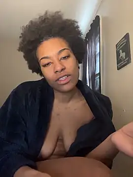 Bellaquitaa lee online show from March 2, 2026, 3:41 pm