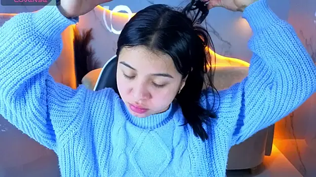 Snapshot of Sofi_Adams_Tx chatting on January 10, 2026, 1:02 pm Sofi Adams Tx online show from January 10, 2026, 1:02 pm