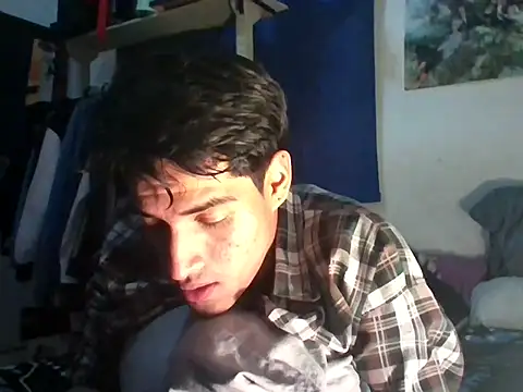 Snapshot of isalexhot chatting on April 26, 2026, 5:05 am isalexhot online show from April 26, 2026, 5:05 am