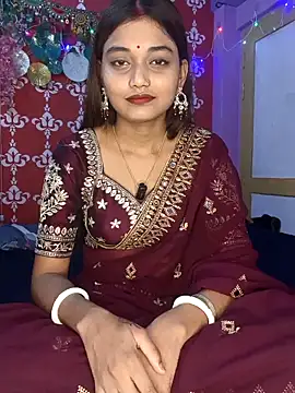 Snapshot of Sweet-priyaa chatting on May 6, 2026, 9:47 am Sweet-priyaa online show from May 6, 2026, 9:47 am