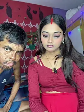Snapshot of Sweet-priyaa chatting on July 1, 2026, 8:27 am Sweet-priyaa online show from July 1, 2026, 8:27 am