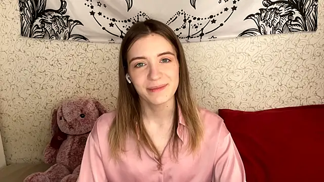 Snapshot of Shining_Robi chatting on December 18, 2025, 12:11 pm Shining Robi online show from December 18, 2025, 12:11 pm