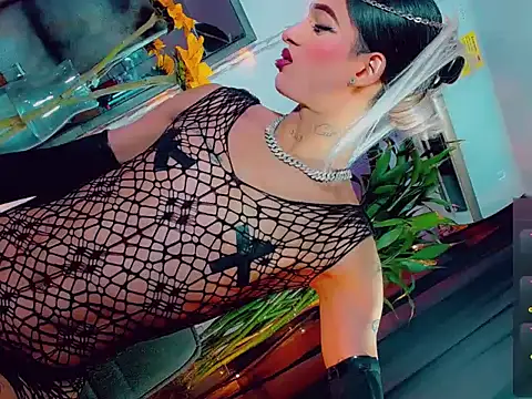 agathaferrer3 online show from April 20, 2026, 1:19 am