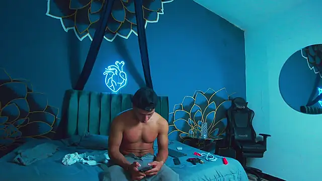 Snapshot of MagnusKnight_ chatting on January 7, 2026, 7:49 pm MagnusKnight online show from January 7, 2026, 7:49 pm