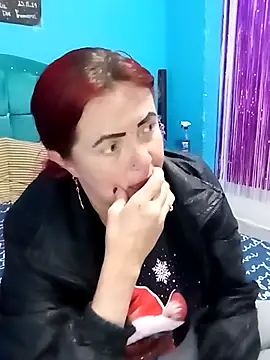 Snapshot of Annelis1 chatting on January 11, 2026, 12:48 am Annelis1 online show from January 11, 2026, 12:48 am