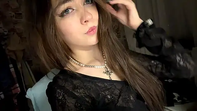 Snapshot of GuyedTheobid chatting on January 14, 2026, 3:06 pm GuyedTheobid online show from January 14, 2026, 3:06 pm