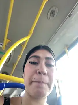 MiaFox 03 online show from April 12, 2026, 9:09 pm