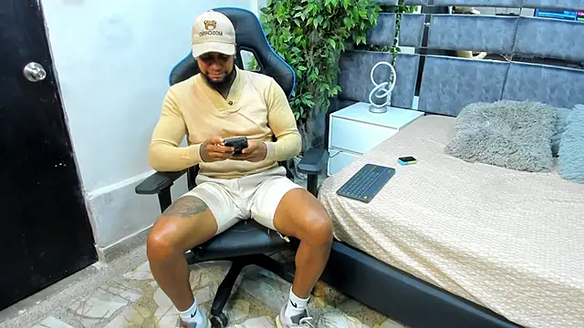 Snapshot of jay_jhonson01 chatting on February 4, 2026, 3:34 am jay jhonson01 online show from February 4, 2026, 3:34 am