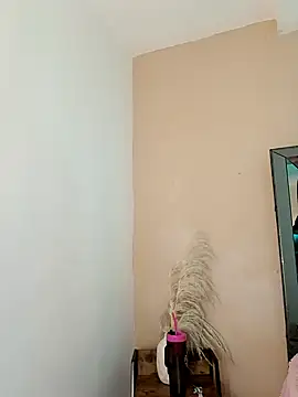 Jasmineloki online show from February 20, 2026, 8:42 pm