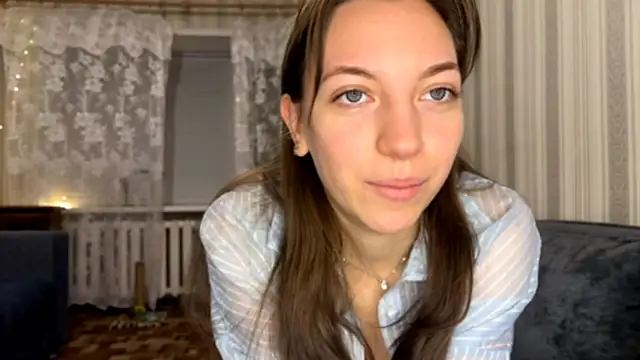 Snapshot of MaryannWeigman chatting on January 6, 2026, 5:16 pm MaryannWeigman online show from January 6, 2026, 5:16 pm