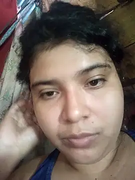 Rousse uwu online show from February 18, 2026, 4:14 pm