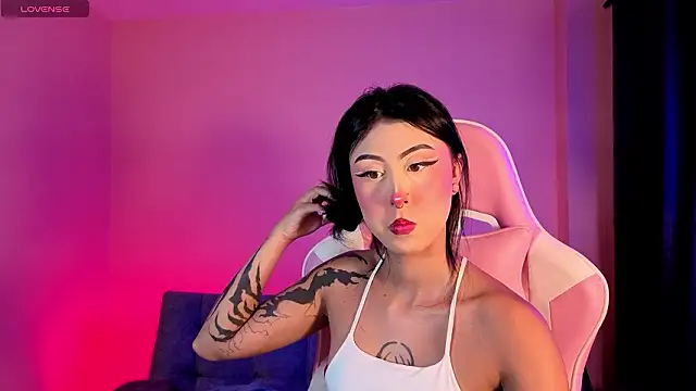 sharonbone online show from March 6, 2026, 4:53 am