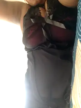 Snapshot of Palkova12 chatting on December 15, 2025, 5:44 am Palkova12 online show from December 15, 2025, 5:44 am