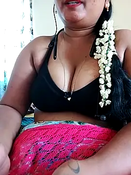 Snapshot of Palkova12 chatting on March 4, 2026, 9:15 am Palkova12 online show from March 4, 2026, 9:15 am