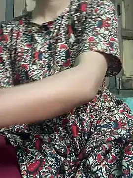 teena-11 online show from February 24, 2026, 4:27 pm