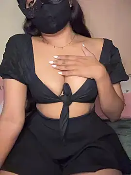 Snapshot of Amaira_69 chatting on February 2, 2026, 5:55 pm Amaira 69 online show from February 2, 2026, 5:55 pm