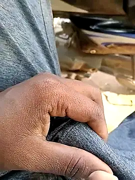 loki-king-143 online show from February 26, 2026, 5:06 am