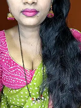 Snapshot of Rachu_love chatting on July 1, 2026, 2:46 am Rachu love online show from July 1, 2026, 2:46 am