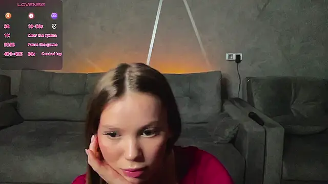 Snapshot of Cara_Sweet1 chatting on March 14, 2026, 6:13 pm Cara Sweet1 online show from March 14, 2026, 6:13 pm