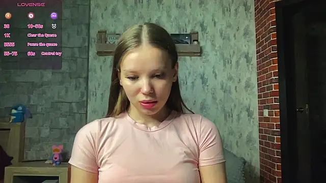 Snapshot of Cara_Sweet1 chatting on May 8, 2026, 5:40 pm Cara Sweet1 online show from May 8, 2026, 5:40 pm