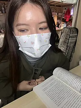 Momochen8839 online show from March 1, 2026, 10:28 am