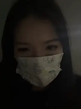 Momochen8839 online show from March 5, 2026, 11:06 am