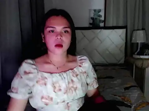 stripyapril online show from March 23, 2026, 12:42 pm