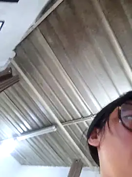 Yelena 77 online show from February 11, 2026, 8:03 pm