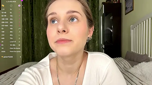 MiaBlanko online show from January 15, 2026, 8:30 am