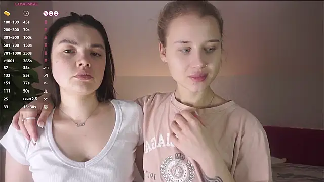 DemetriceYunk online show from December 18, 2025, 7:58 am