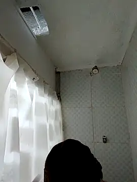 cari75 online show from February 10, 2026, 2:15 am