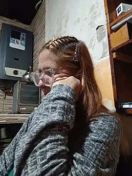 Snapshot of cari75 chatting on June 29, 2026, 7:14 pm cari75 online show from June 29, 2026, 7:14 pm