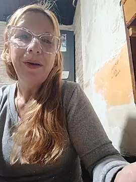 Snapshot of cari75 chatting on July 1, 2026, 8:19 pm cari75 online show from July 1, 2026, 8:19 pm