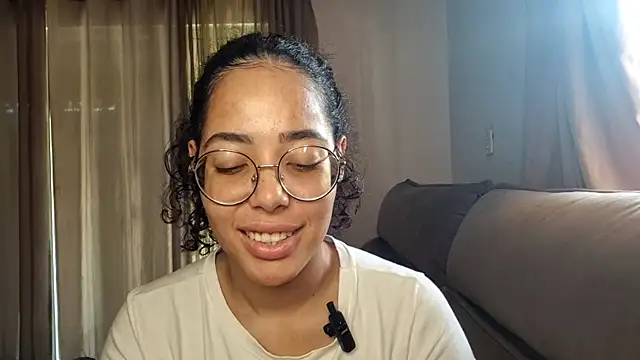 BeckiLacek online show from January 14, 2026, 11:38 am