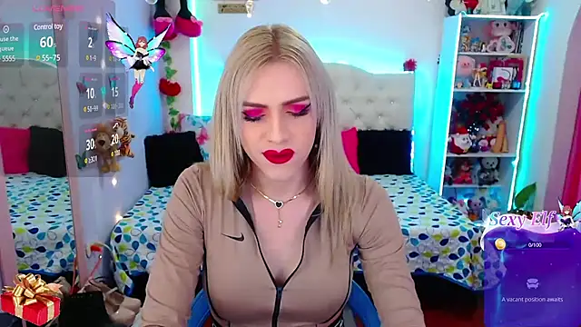 Snapshot of golden_girl01 chatting on December 10, 2024, 5:55 pm golden girl01 online show from December 10, 2024, 5:55 pm