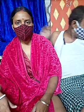 Mr-Mrs-couple online show from December 16, 2025, 6:46 pm