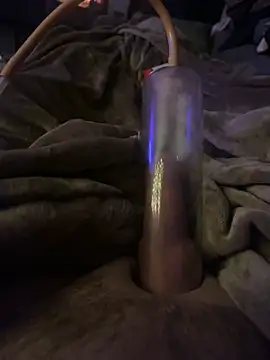 lulu0133 online show from January 15, 2026, 10:24 pm