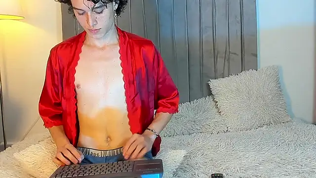 Im Perseo online show from December 16, 2025, 8:14 pm