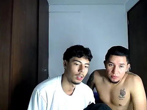 Snapshot of top_jax1 chatting on December 19, 2025, 7:04 am top jax1 online show from December 19, 2025, 7:04 am