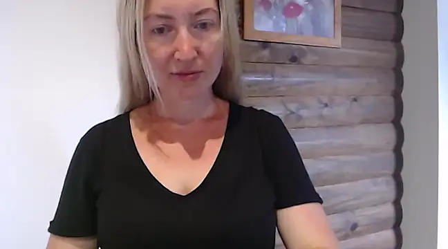 Snapshot of ValeryKiwi chatting on January 14, 2025, 7:00 pm ValeryKiwi online show from January 14, 2025, 7:00 pm