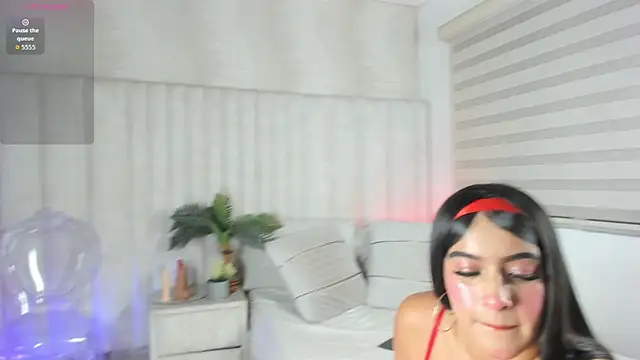 Snapshot of im_ariana_ chatting on July 1, 2026, 8:19 pm im ariana online show from July 1, 2026, 8:19 pm