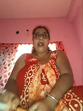 Snapshot of MISTI_KOLK chatting on July 20, 2026, 11:45 am MISTI KOLK online show from July 20, 2026, 11:45 am