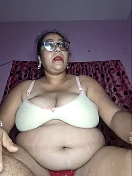 Snapshot of MISTI_KOLK chatting on July 23, 2026, 6:06 pm MISTI KOLK online show from July 23, 2026, 6:06 pm