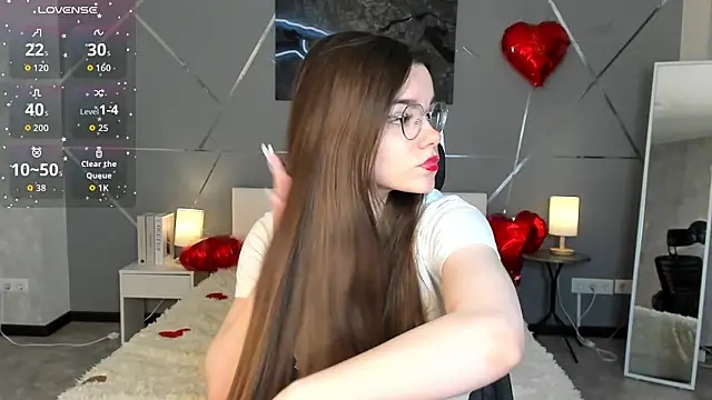 miss  evelyne online show from February 16, 2026, 1:02 am